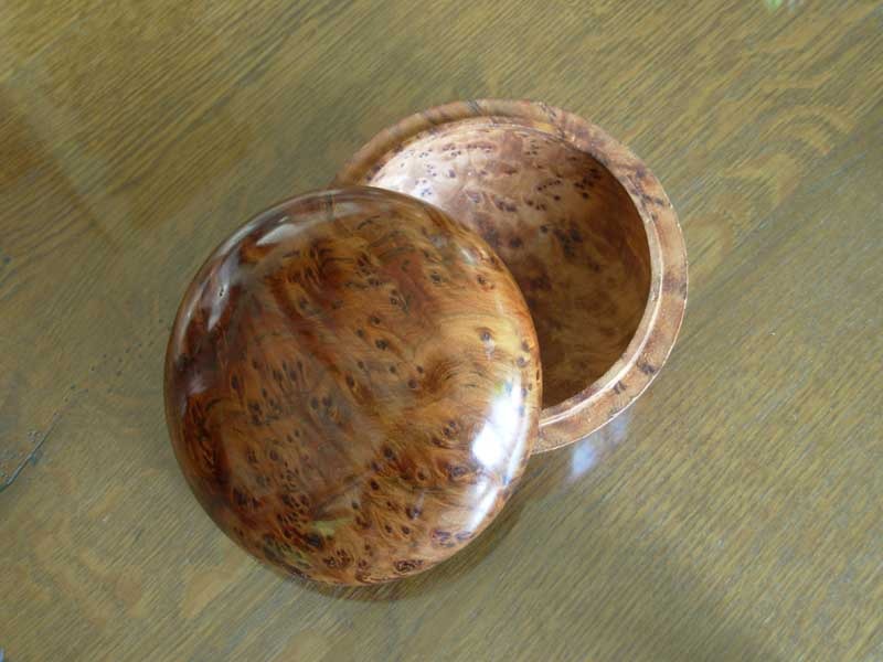 Bote  bijoux en ronce de thuya