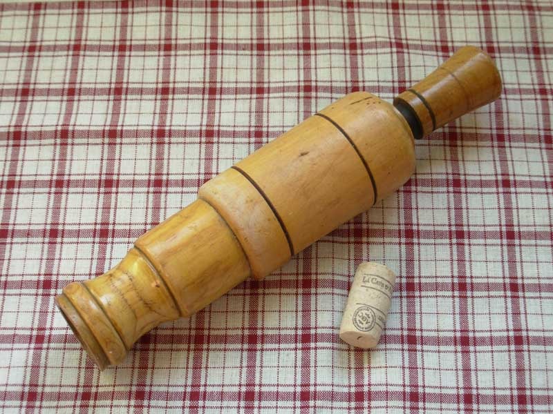 Bouchonneuse en bois