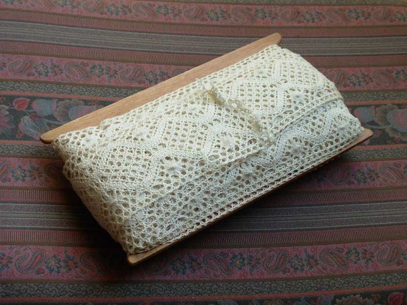 Dentelle mcanique ancienne