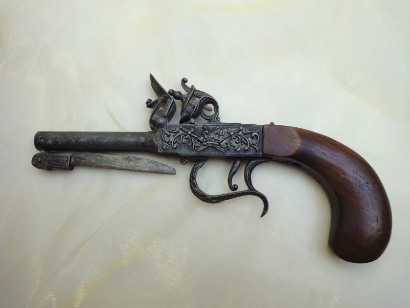 Rplique de pistolet ancien de marine