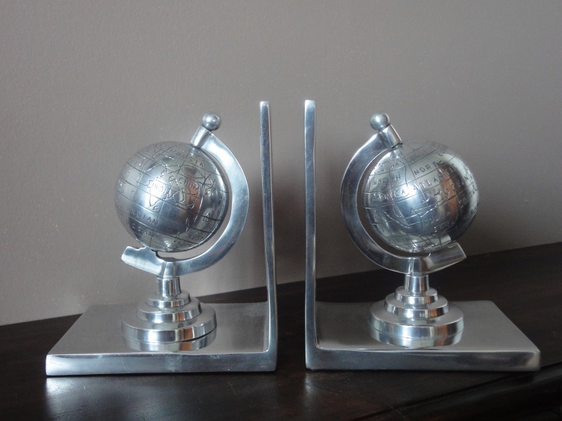 Serre-livres Globes en métal chromé